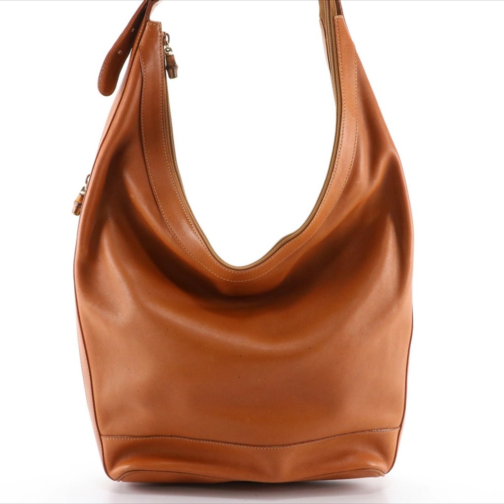 Gucci Hobo Shoulder Bag in Light Brown Calfskin Leather with Bamboo Accents